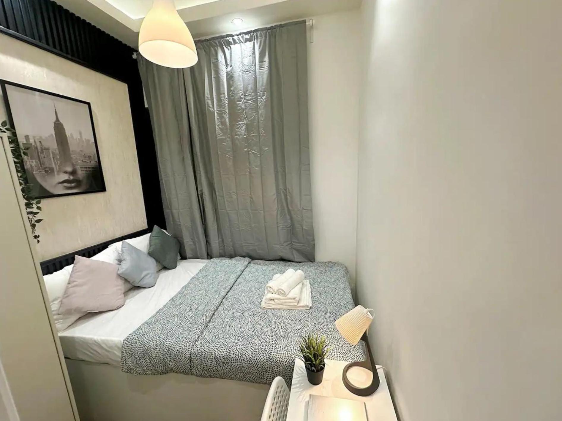 The Hive Partition In Tecom Near Metro Homestay