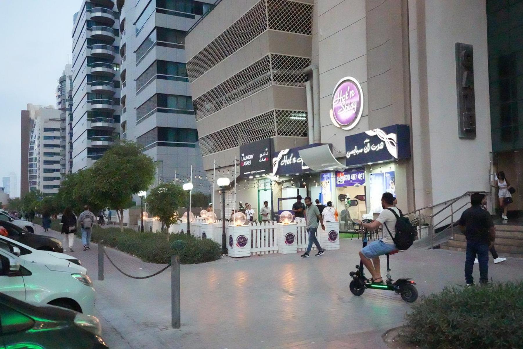 Homestay The Hive Partition In Tecom Near Metro Dubai